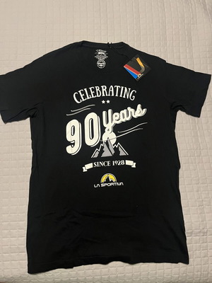 La Sportiva T-Shirt new, size Large fits Medium, black
