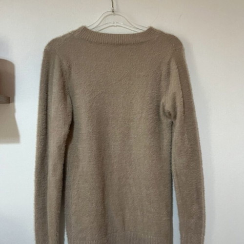 Beige soft downy sweater like new, size S