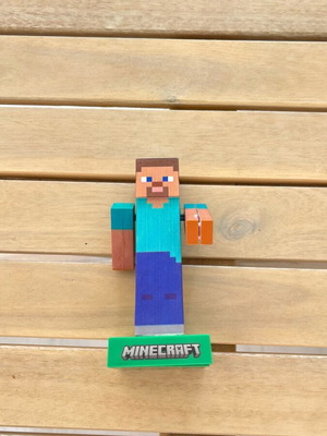 Minecraft Steve figure with solar powered motion new
