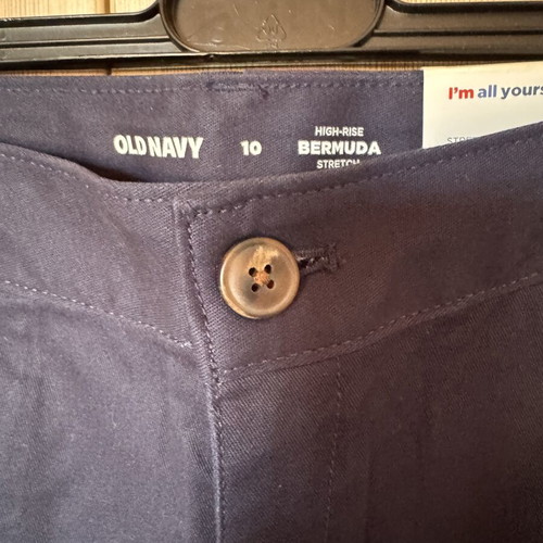 Old Navy women's bermuda shorts dark blue new
