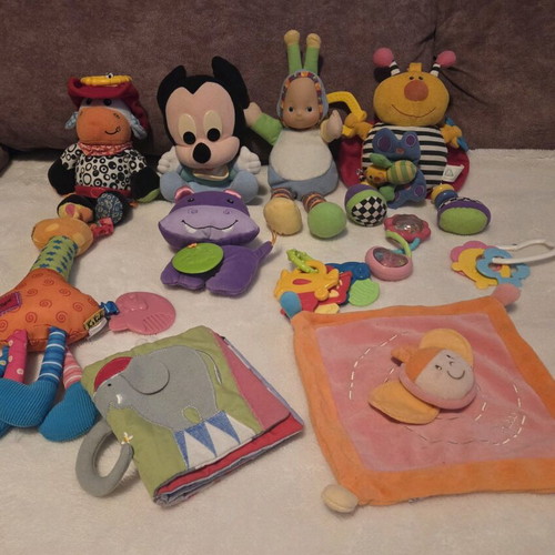 Baby Toys lot Disney, Lamaze, Fisher Price like new