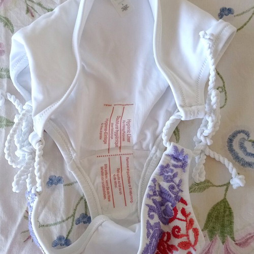 Victoria's Secret bikini bottom λευκό με κέντημα, καινούργιο, μέγεθος Large