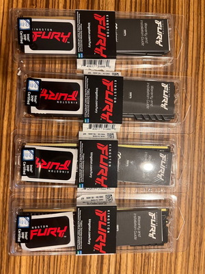 Kingston Fury Beast 16GB DDR4 3200MHz RAM, комплект от 4 (64GB общо)