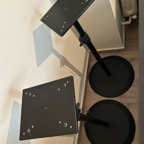 Adjustable Heavy Speaker Stands like new