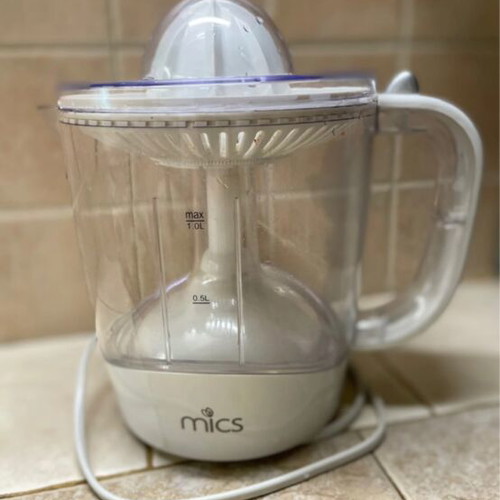 Mics Citrus Juicer new, never used