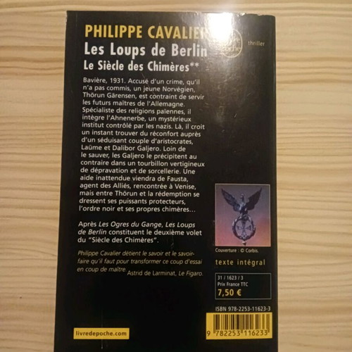 Les Loups de Berlin by Philippe Cavalier like new, French book