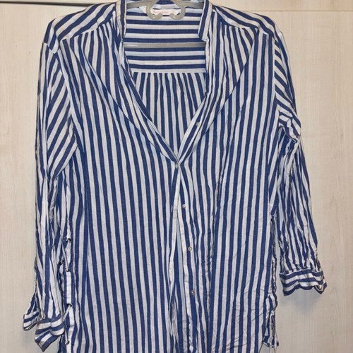 Zara shirt like new, size M, white and blue