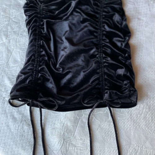 H&M Mini Black Velvet Skirt with Ruching like New