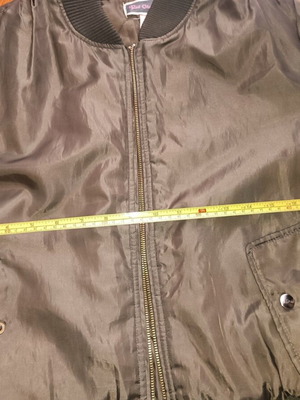 Women's jacket like new, olive color, size M