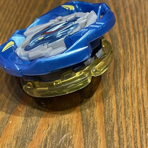 Beyblade Burst Turbo Air Knight K4 12Expand Eternal-S figure like new