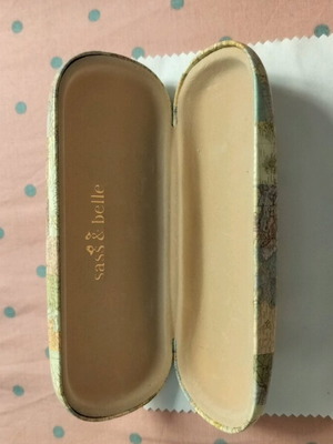 Sass & Belle glasses case like new with map pattern