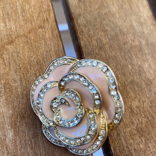Faux ring pink with zircons and gold details new