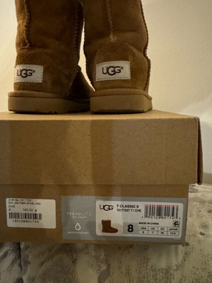 παιδικά μποτάκια ugg