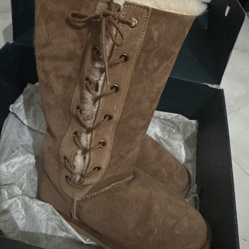 Emu Australia women's boots size 39 like new, brown, fur interior