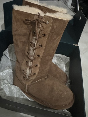 Emu Australia women's boots size 39 like new, brown, fur interior