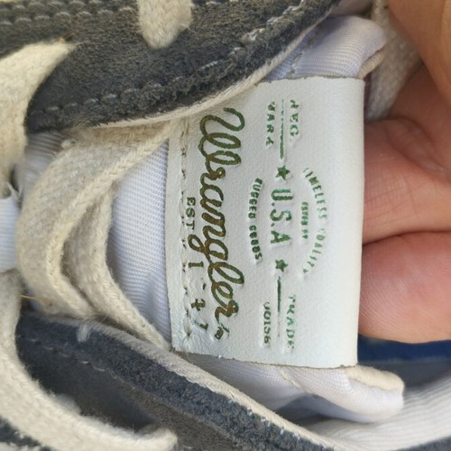 Wrangler unisex suede sneakers size 40 used, blue