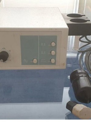 Sonosan 50 "Hüttinger" Ultrasound Therapy Device used