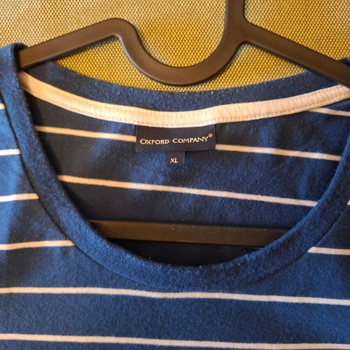 Oxford Company T-Shirt XL used, navy with white stripes