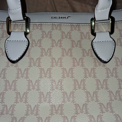 Handbag beige white like new, leatherette
