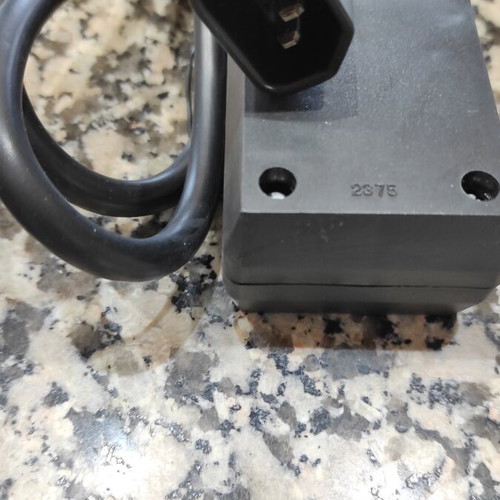 Power strips for UPS with 3 and 4 outlets, new