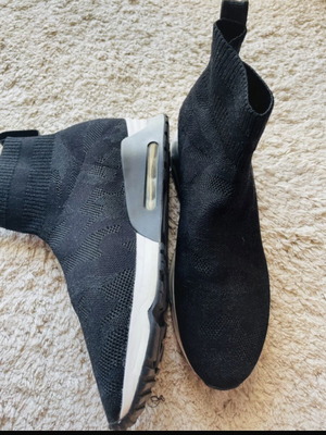 Ash sneakers like new, black sock boots size 41