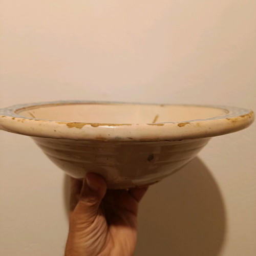 Apulia bowl like new, large 30 cm diameter