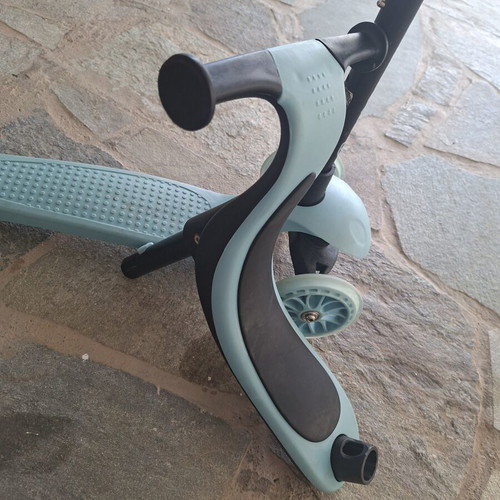 Prime 3 in 1 Shoko Kids Scooter used, blue, with seat for 12 months