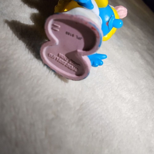 Smurfette figure Jakks Pacific 2009 used with movable joints
