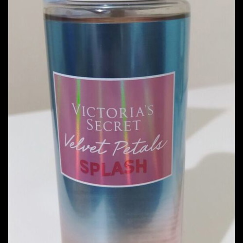Victoria's Secret Velvet Petals Splash Body Mist 250ml new