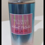 Victoria's Secret Velvet Petals Splash Body Mist 250ml new