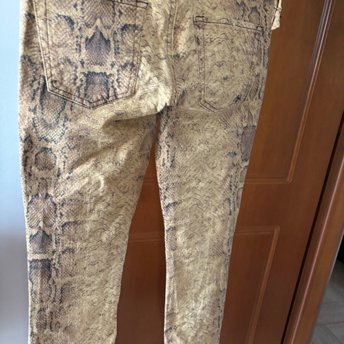 BSB Snake Print Jacket and Pants Set like new, yellow