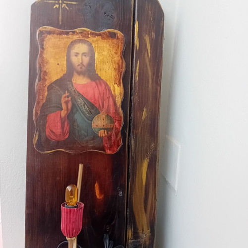 Christ Icon with Electric Lamp Like New