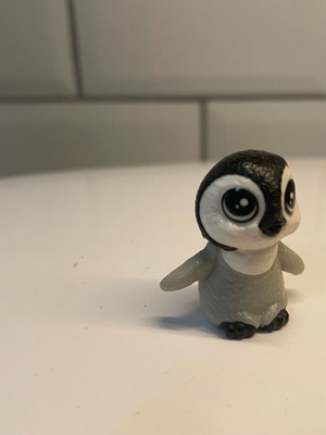 NATOONS BABY kinder Penguin figure new