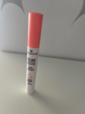 Mascara primer Essence like new