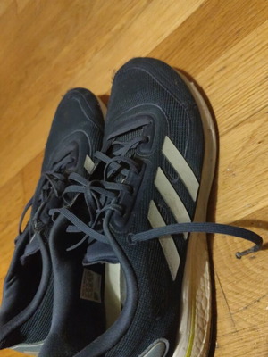 Adidas Supernova running shoes used, size 46, crew navy and silver metallic