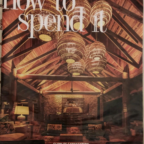 Financial Times fashion magazines used, set of 2, 2019
