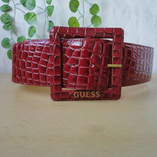 Guess women's belt red like new