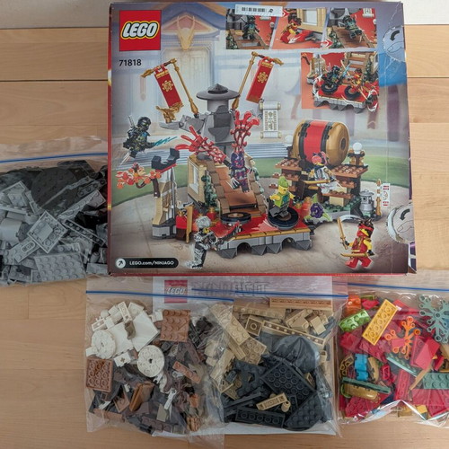 Lego Ninjago Tournament Battle Arena 71818 like new