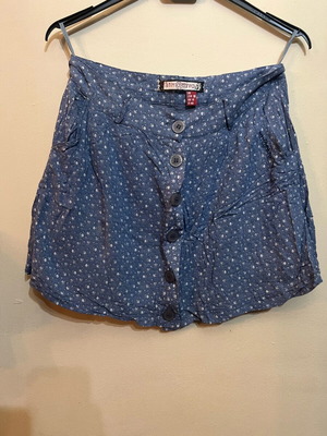 Mini skirt Attrattivo