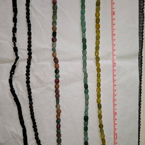 Semiprecious stones new, black onyx, agate brown, aventurine, jade