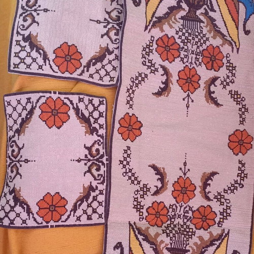 Table linen and 2 napkins new, measured sizes
