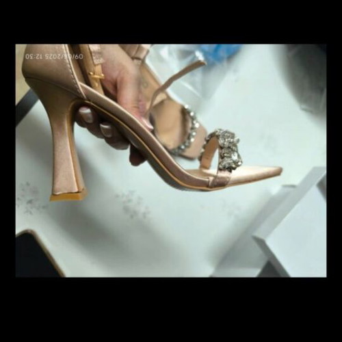 Sandals size 38 new, beige platform