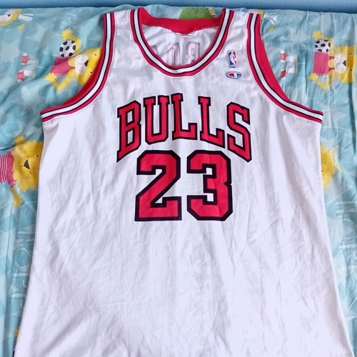 NBA Chicago Bulls Champion Europe 90s Authentic White Jersey Jordan used, size XXL