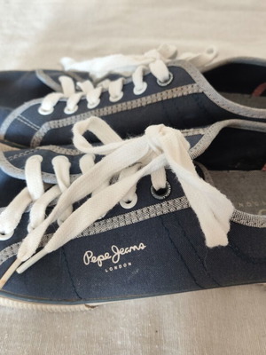 Pepe Jeans men's sneakers navy blue canvas size 43 like new