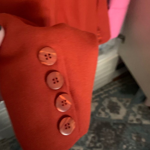 Orange IQ Shoes suit like new, vintage skirt-jacket set