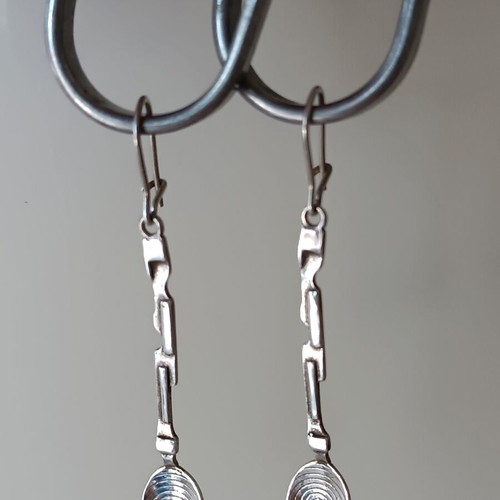 Silver 925 dangling earrings like new