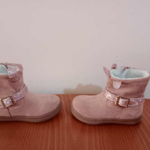 Orchestra boots for girl like new, size 21