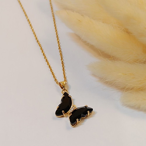 Butterfly set new with stainless steel chain and brass ring