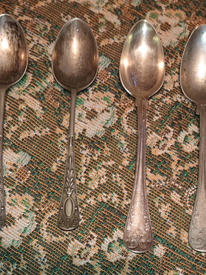 Collector's spoons used