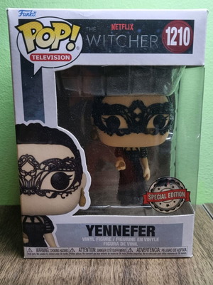 Funko Pop Yennefer like new from The Witcher series